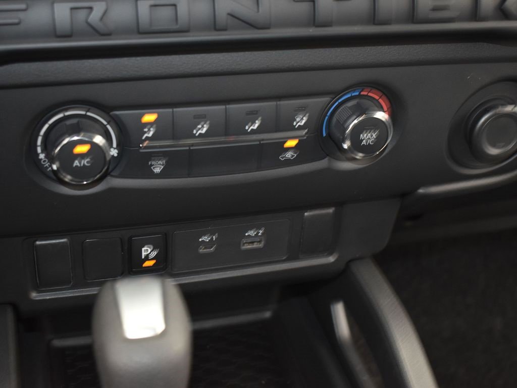 New 2025 Nissan Frontier S image 11
