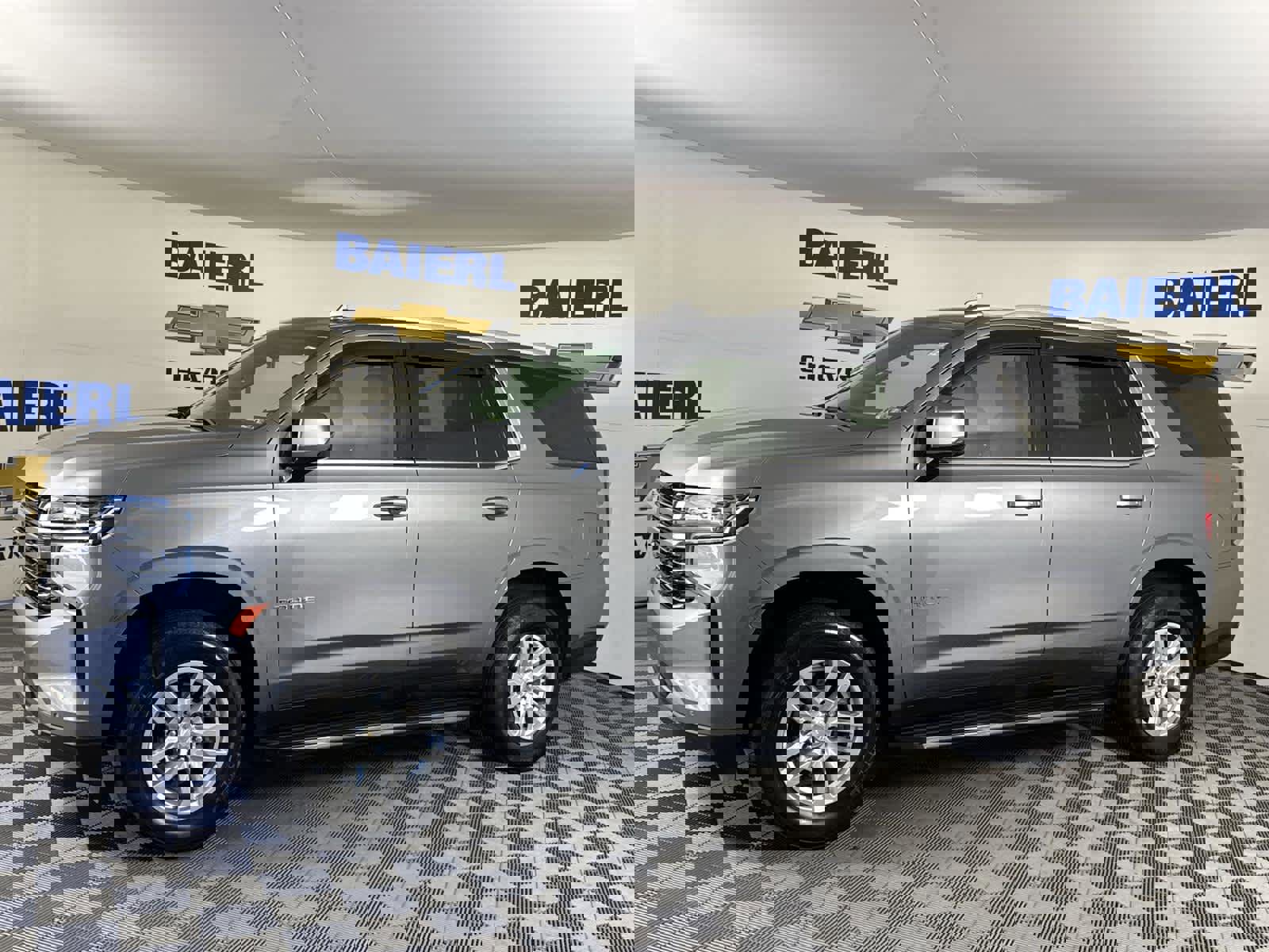 Certified 2022 Chevrolet Tahoe LT w/ Luxury Package image 2