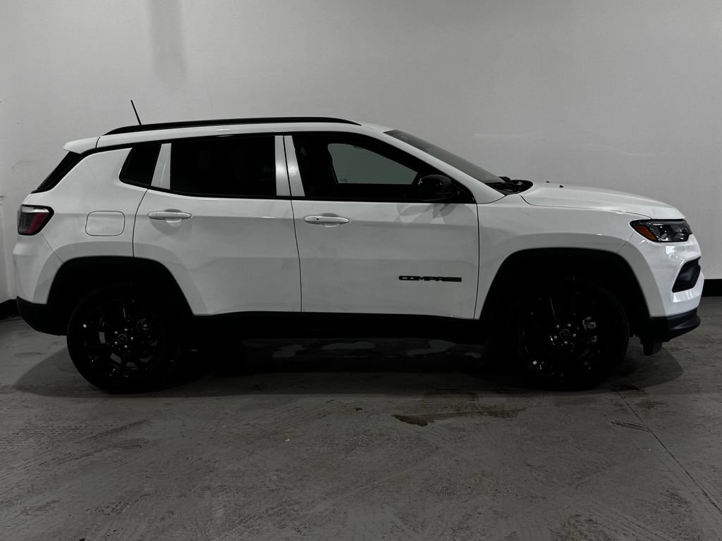 New 2026 Jeep Compass Latitude AWD/4WD image 20