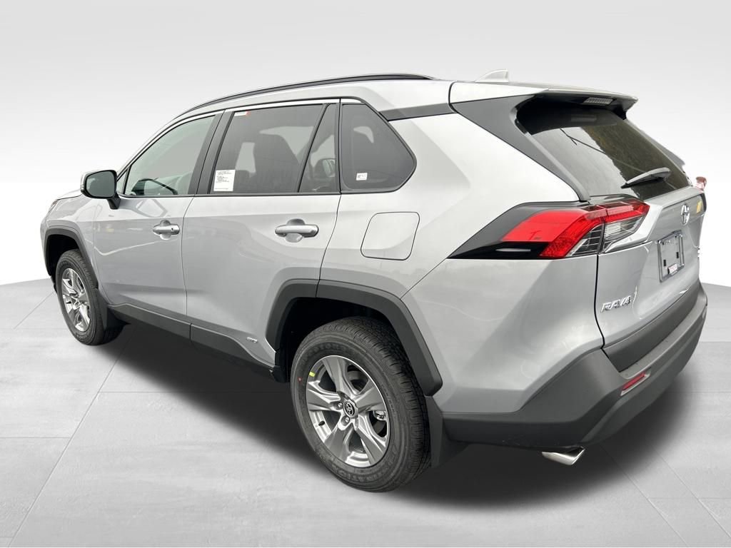 New 2025 Toyota RAV4 XLE image 3