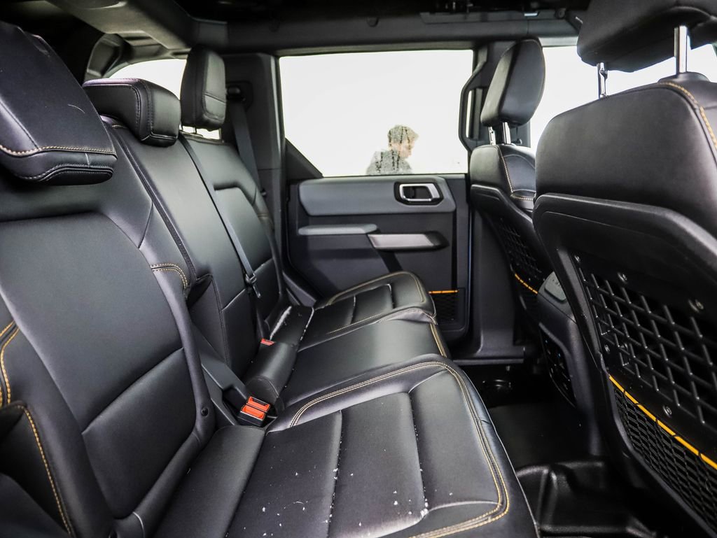 Used 2021 Ford Bronco Badlands image 24