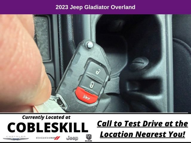 Used 2023 Jeep Gladiator Overland AWD/4WD image 26