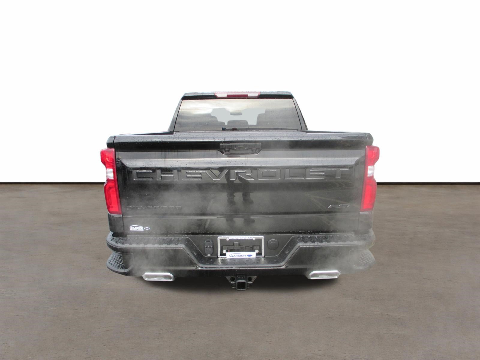 Used 2023 Chevrolet Silverado 1500 RST w/ Z71 Off-Road Package AWD/4WD image 4
