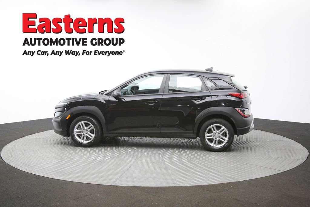 Used 2022 Hyundai Kona SE w/ Winter Weather Package image 59