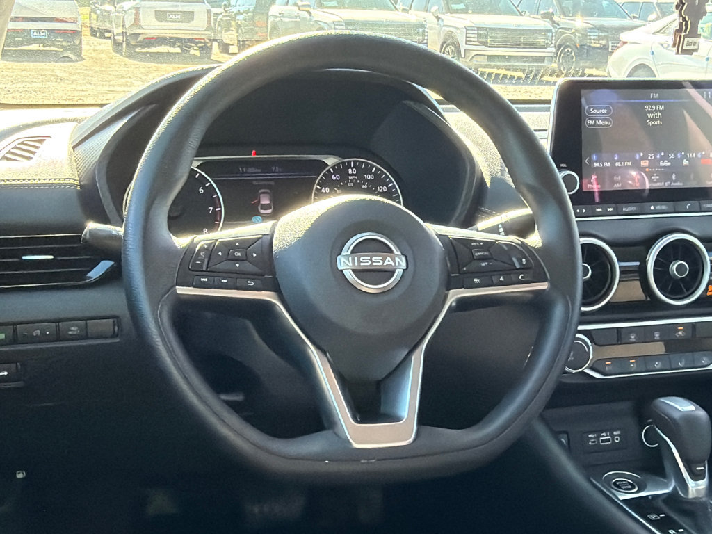 Used 2024 Nissan Sentra SV FWD image 19