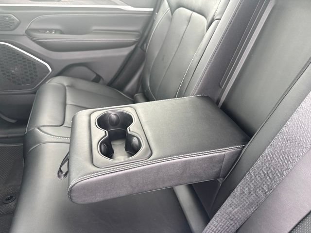 New 2026 Jeep Grand Cherokee Limited AWD/4WD image 41