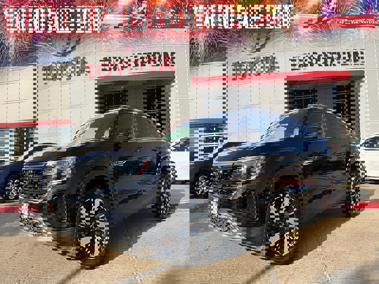 Used 2025 Volkswagen Atlas Cross Sport SE