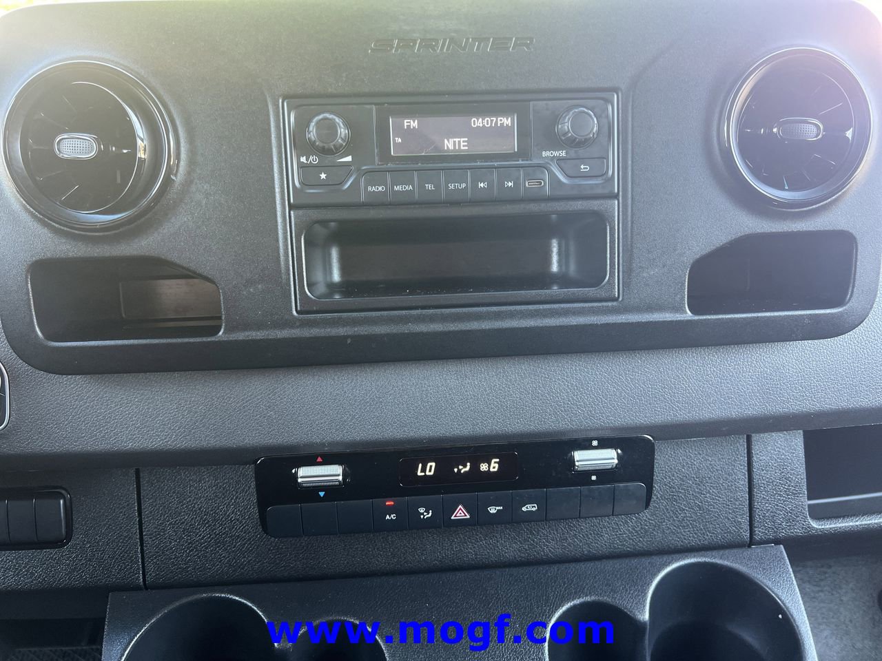 Used 2025 Mercedes-Benz Sprinter 2500 image 8