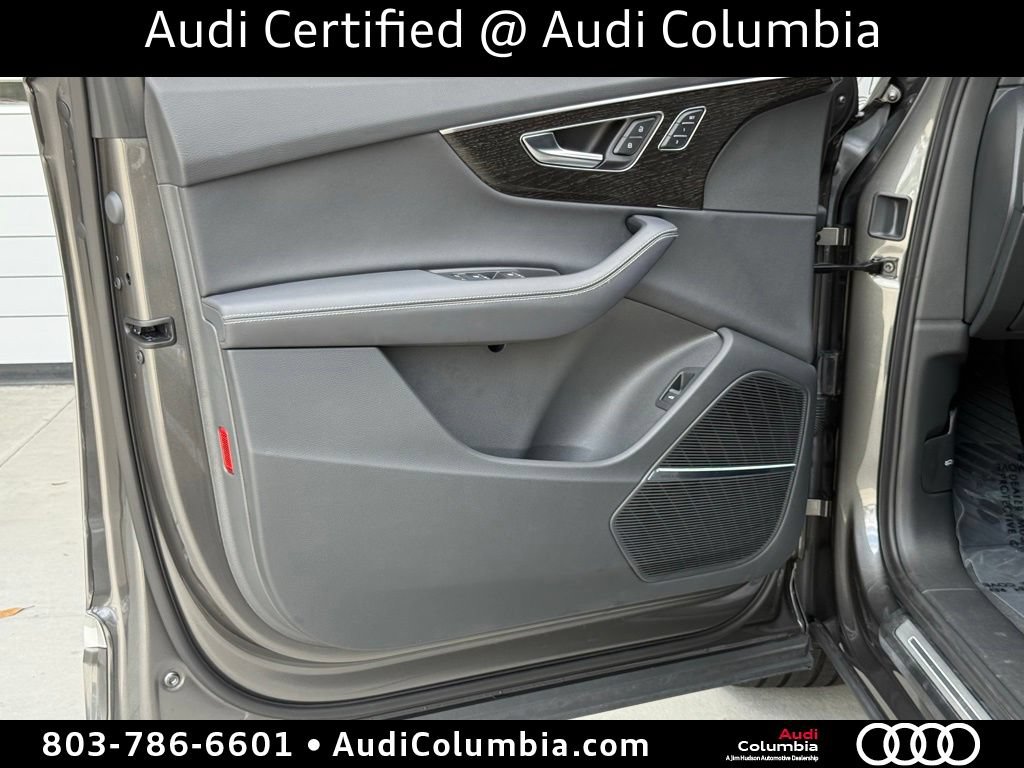 Certified 2025 Audi Q7 2.0T Premium Plus w/ Premium Plus Package AWD/4WD image 20