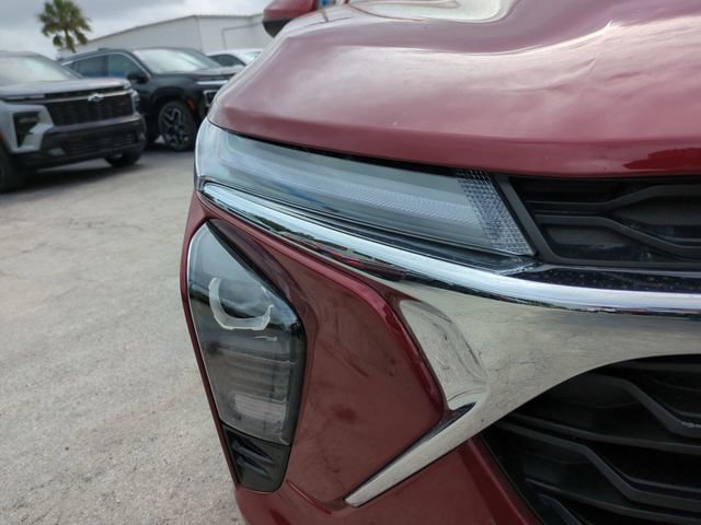 Certified 2025 Chevrolet Trax LT image 10