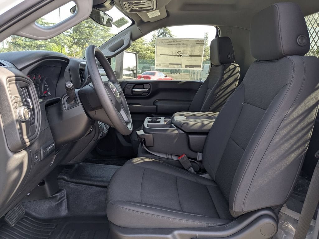 New 2026 GMC Sierra 3500 Pro w/ Convenience Package RWD image 24