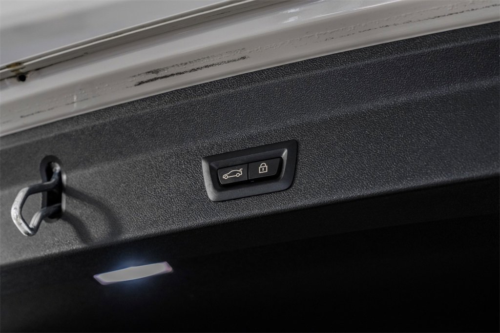 Used 2021 BMW X3 xDrive30e w/ Premium Package image 62