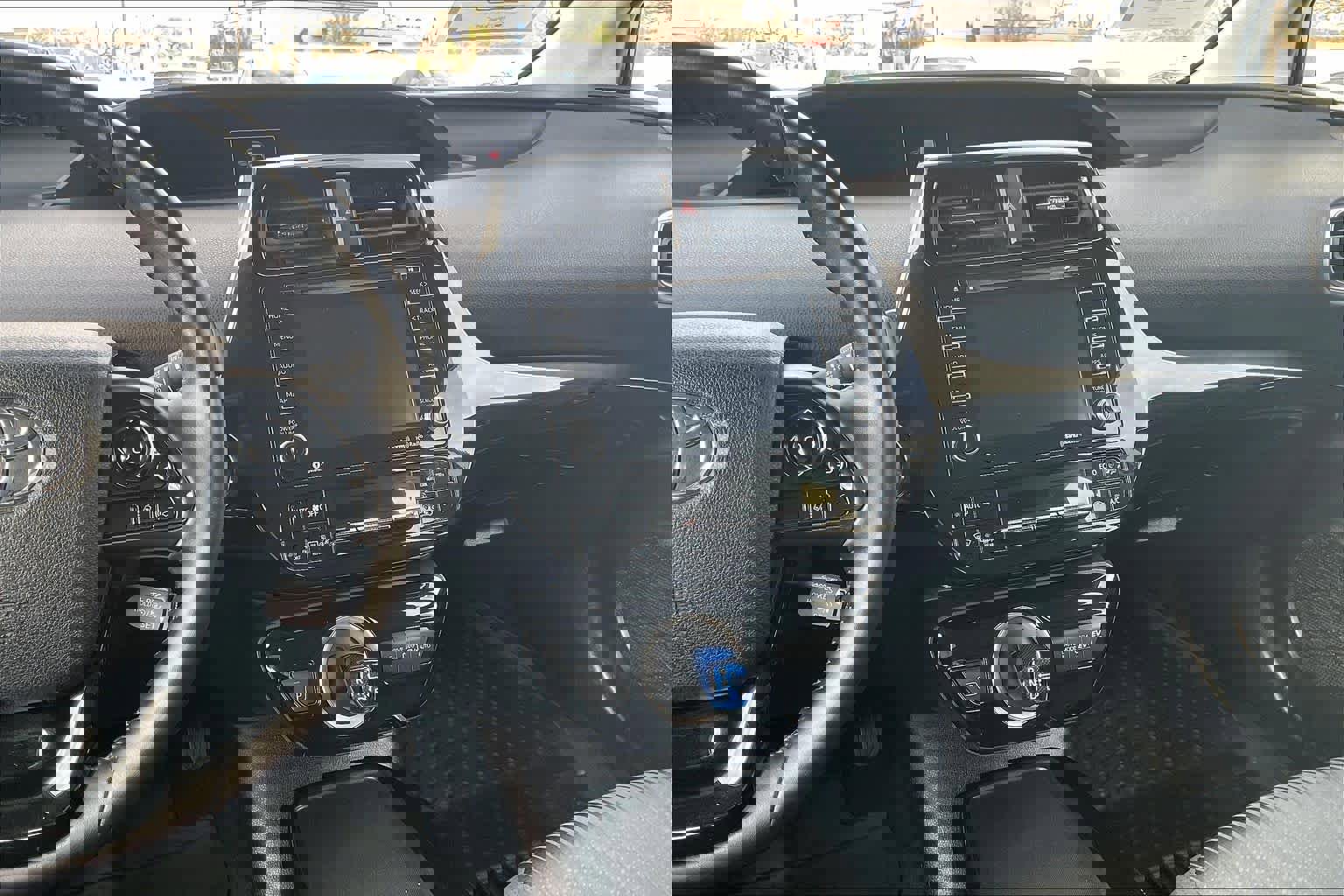 Used 2021 Toyota Prius Prime LE image 9