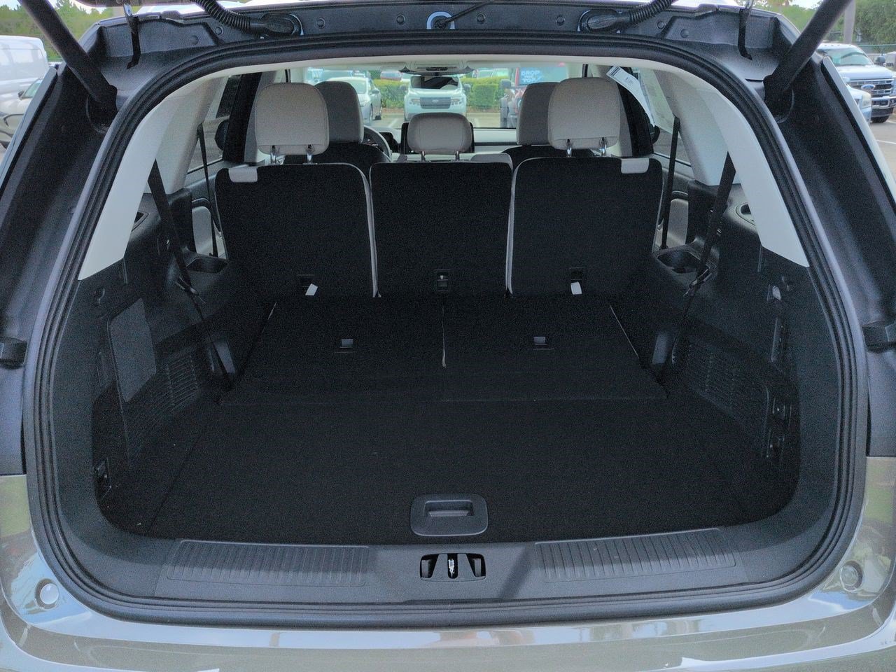 New 2026 Lincoln Aviator Reserve RWD image 13