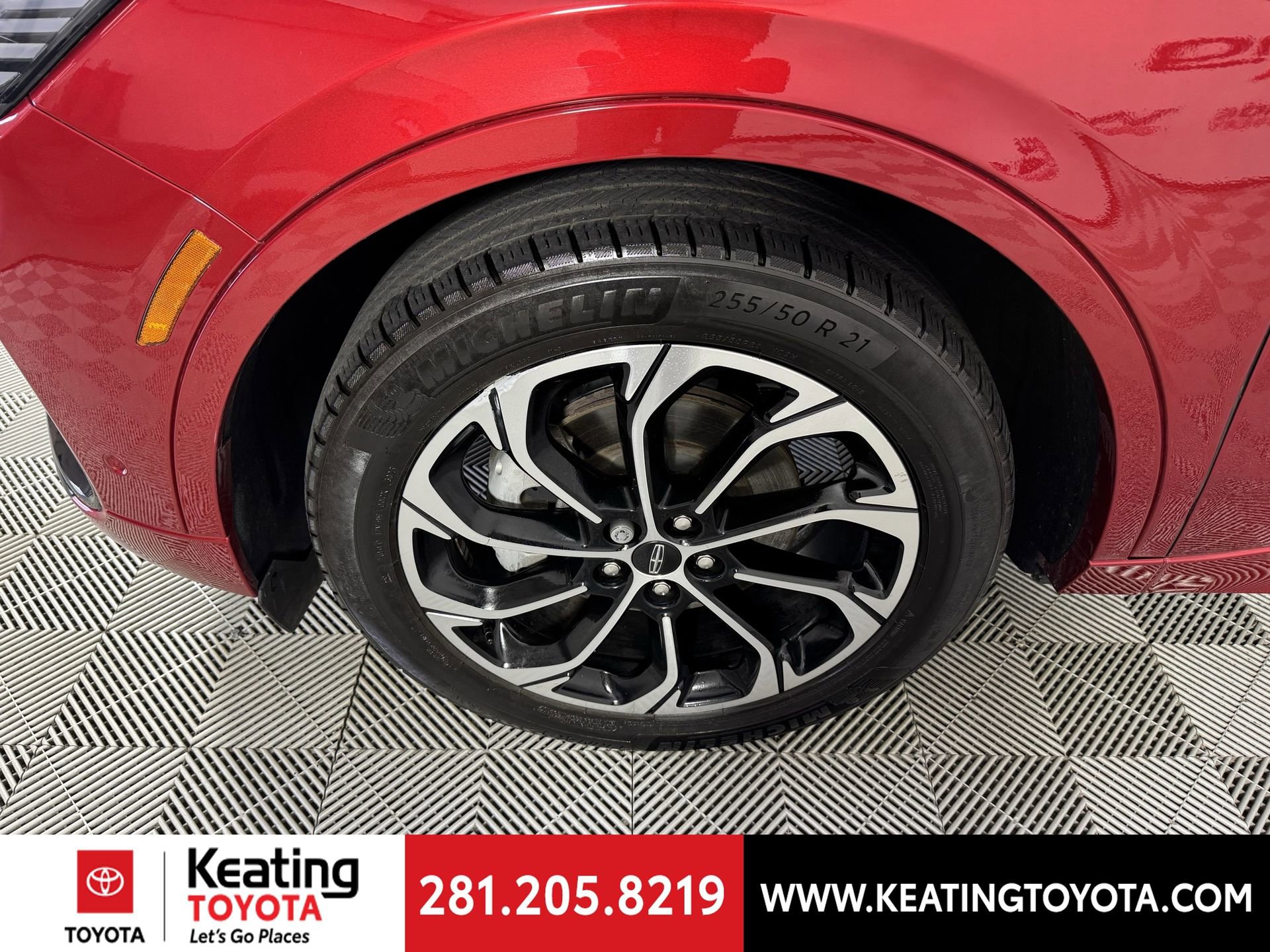 Used 2024 Lincoln Nautilus Reserve image 29