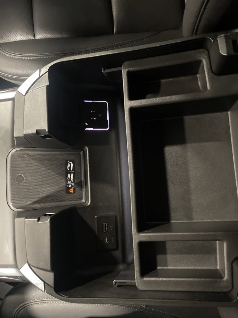 Used 2025 Chevrolet Silverado 2500 LTZ w/ LTZ Plus Package image 37