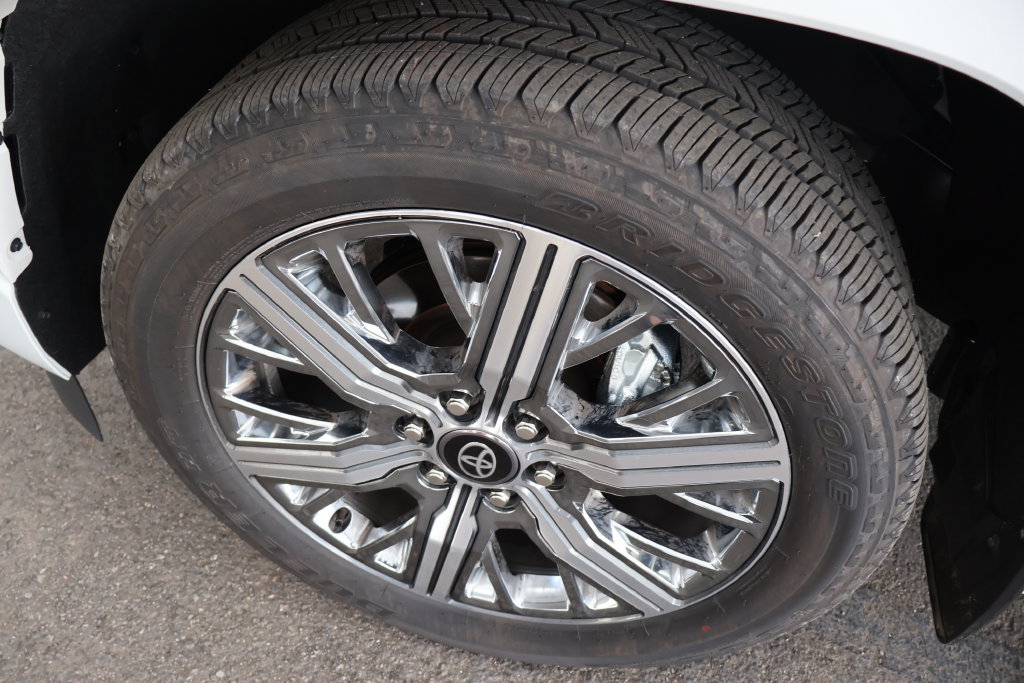 Certified 2026 Toyota Sequoia Capstone AWD/4WD image 78