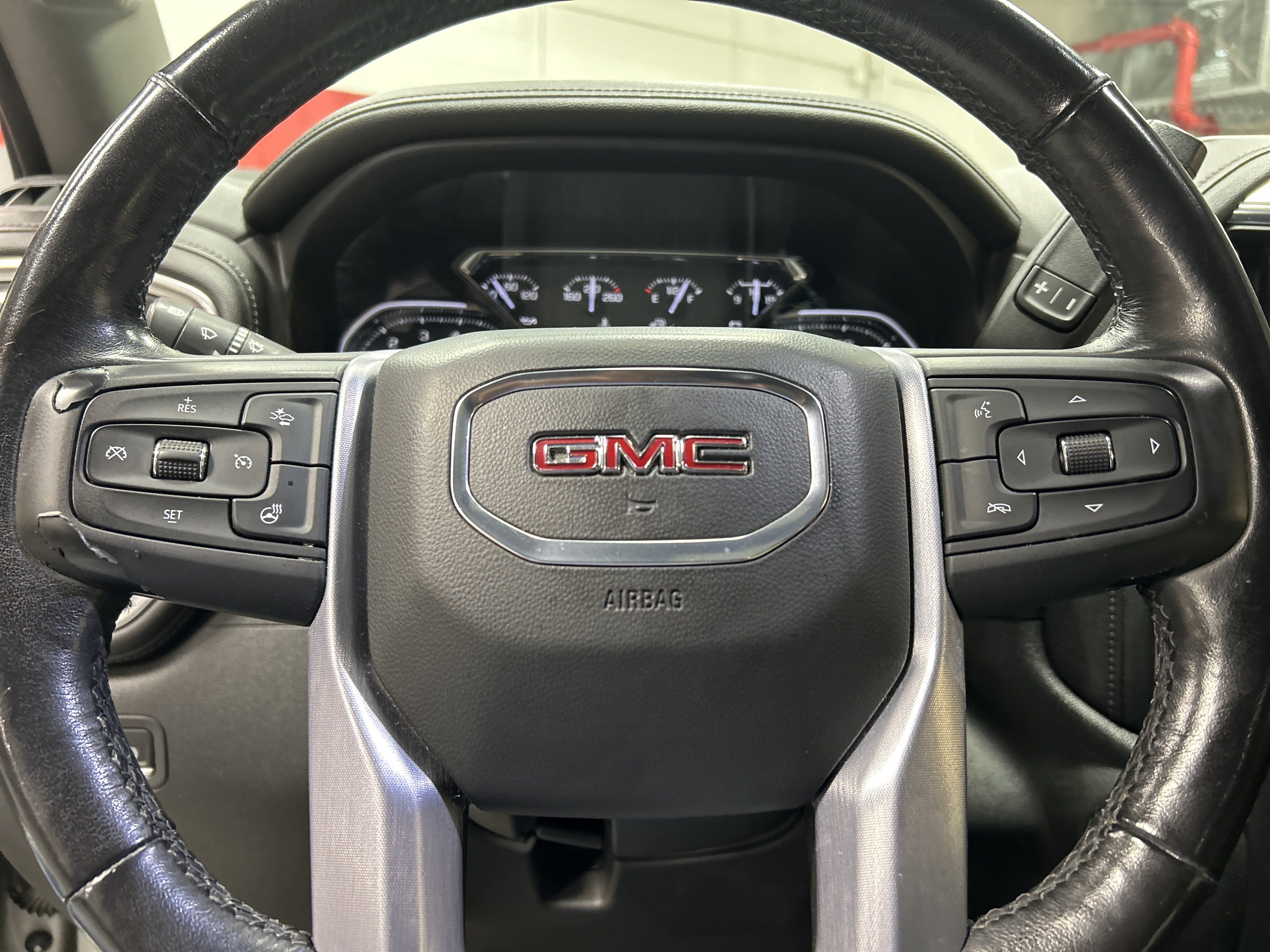 Used 2020 GMC Sierra 1500 SLT w/ SLT Premium Plus Package AWD/4WD image 17