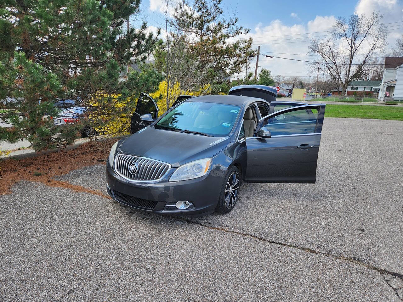 Used 2017 Buick Verano Sport Touring FWD image 16