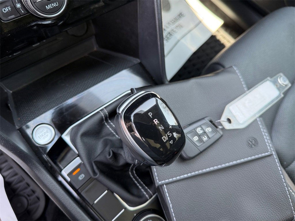 Used 2022 Volkswagen Taos SEL image 31