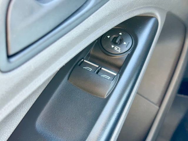 Used 2023 Ford Transit Connect XL image 23