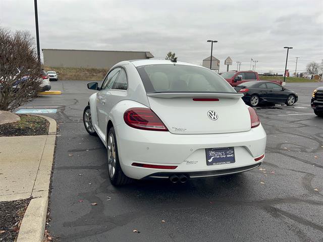 Used 2019 Volkswagen Beetle 2.0T SE w/ SE Premium Package image 5