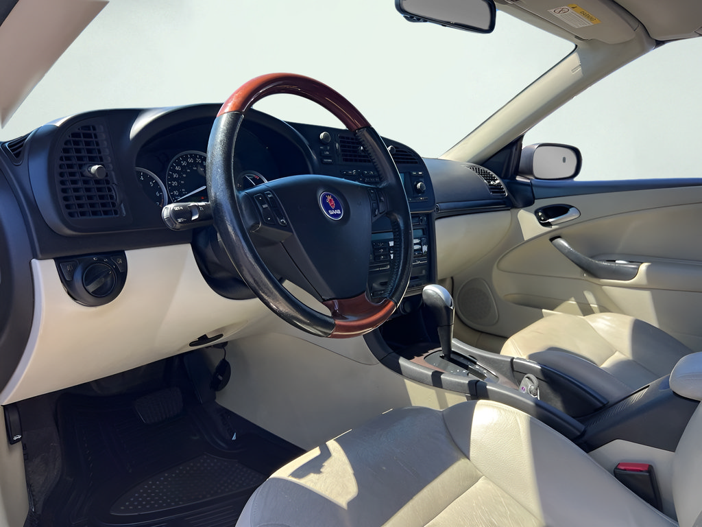 Used 2005 Saab 9-3 Arc FWD image 39