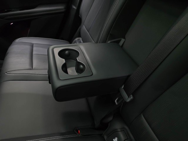Used 2024 Cadillac Lyriq Sport AWD/4WD image 18