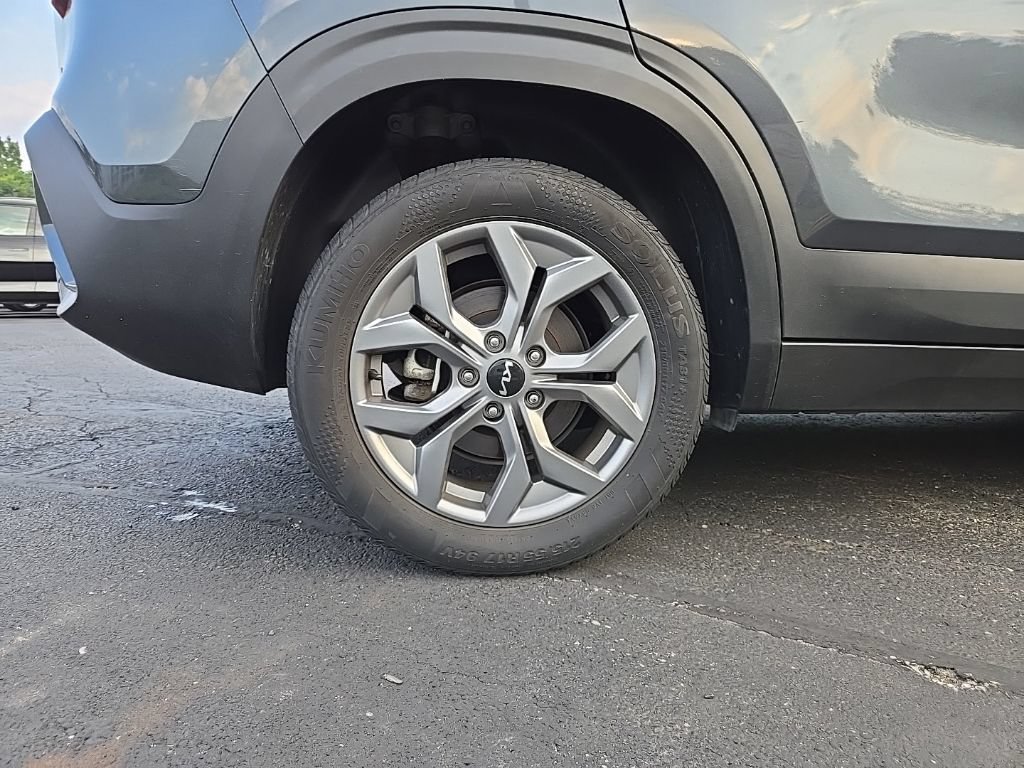Certified 2024 Kia Seltos S AWD/4WD image 13
