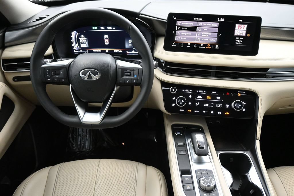 Used 2023 INFINITI QX60 Luxe w/ Cargo Package FWD image 6