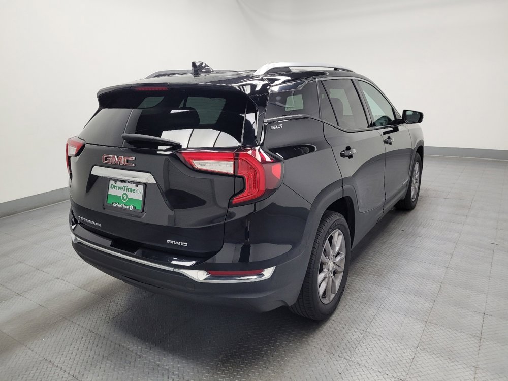 Used 2023 GMC Terrain SLT image 9