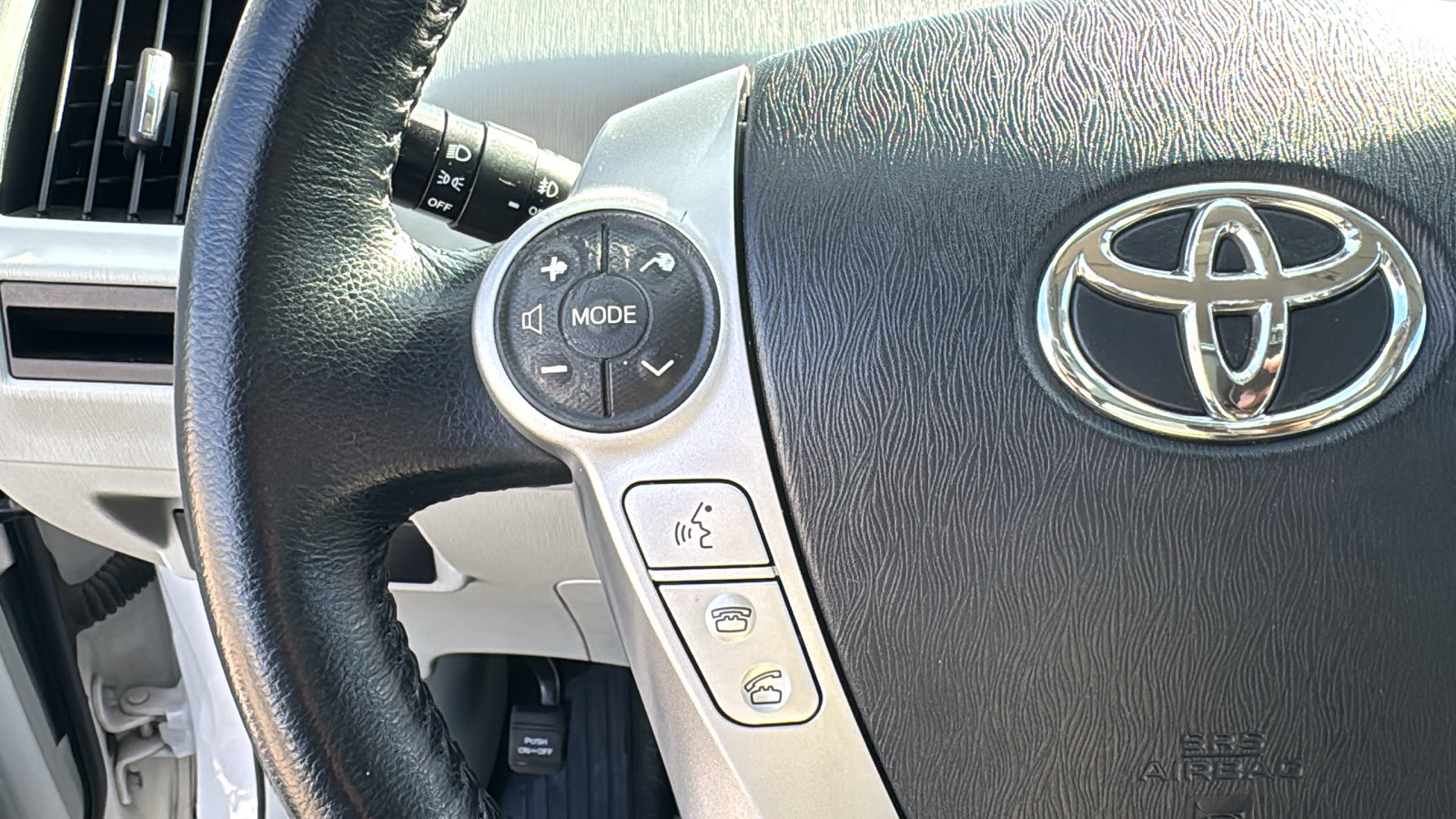Used 2013 Toyota Prius V image 20