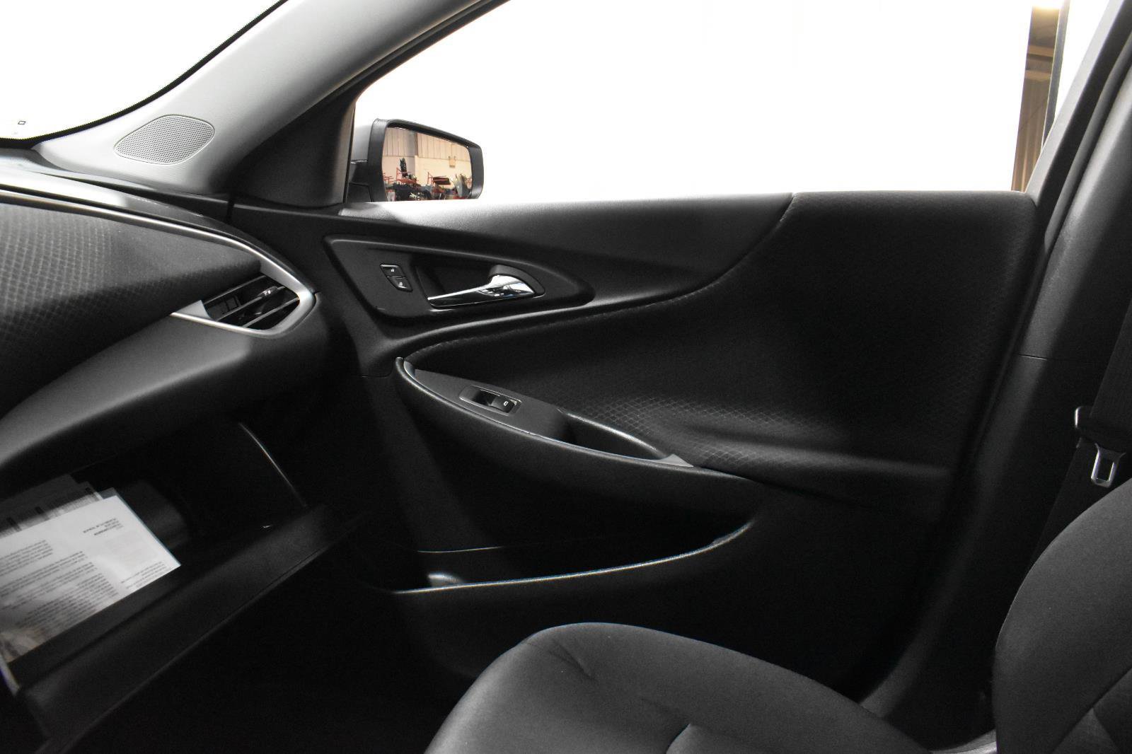 Used 2024 Chevrolet Malibu LT FWD image 20