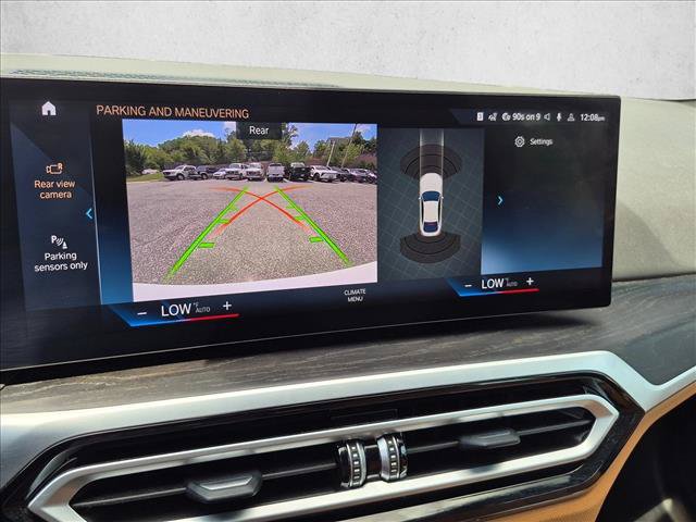 Used 2023 BMW i4 eDrive35 RWD image 10