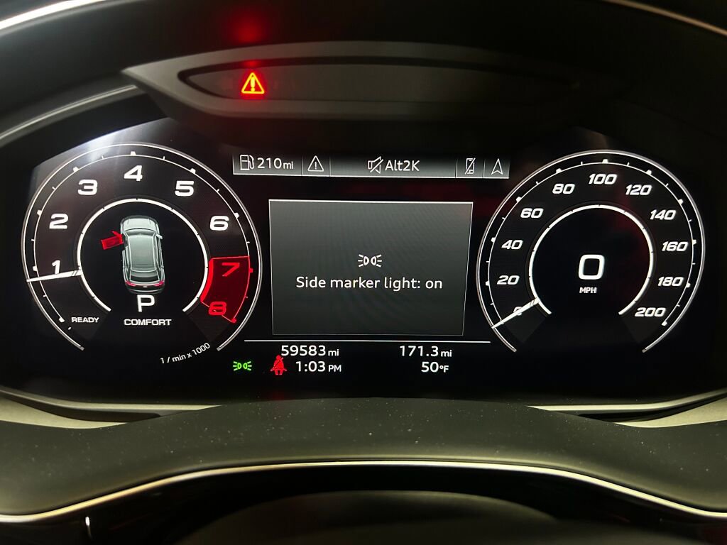 Used 2022 Audi RS Q8 image 3