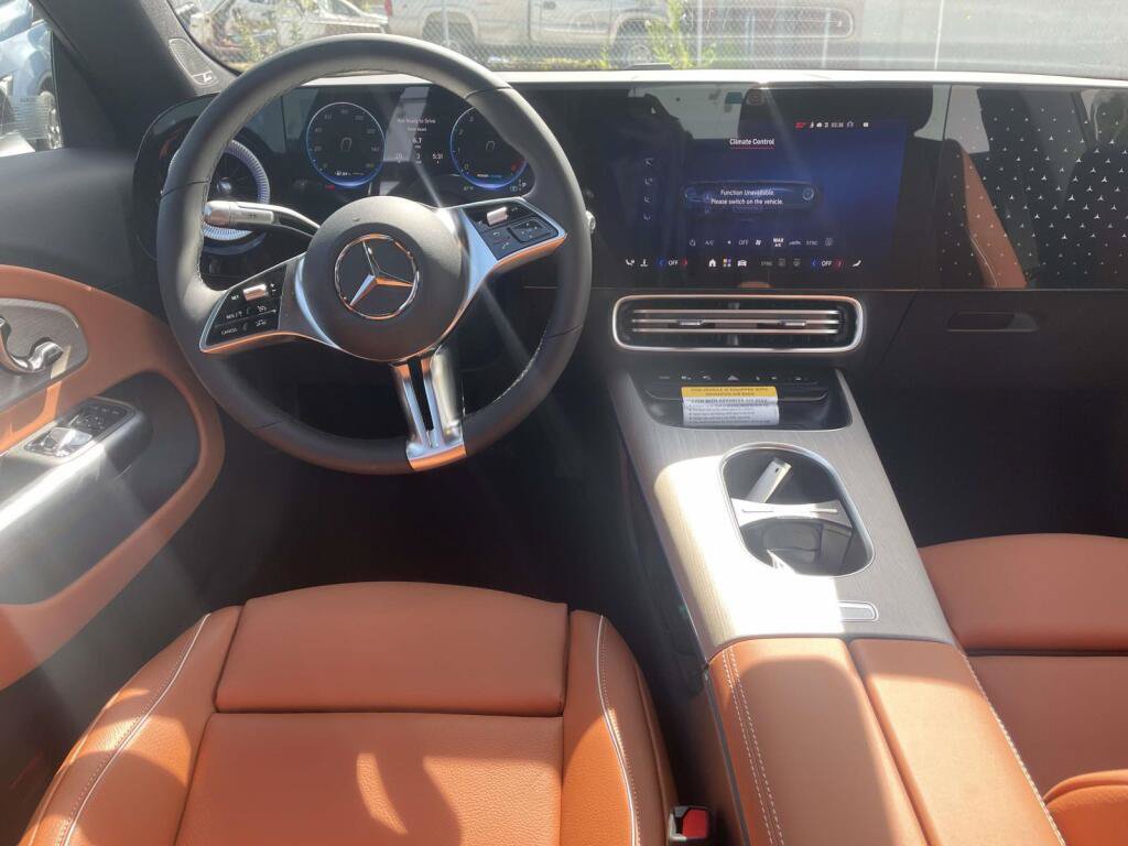 New 2027 Mercedes-Benz CLA 220 image 2