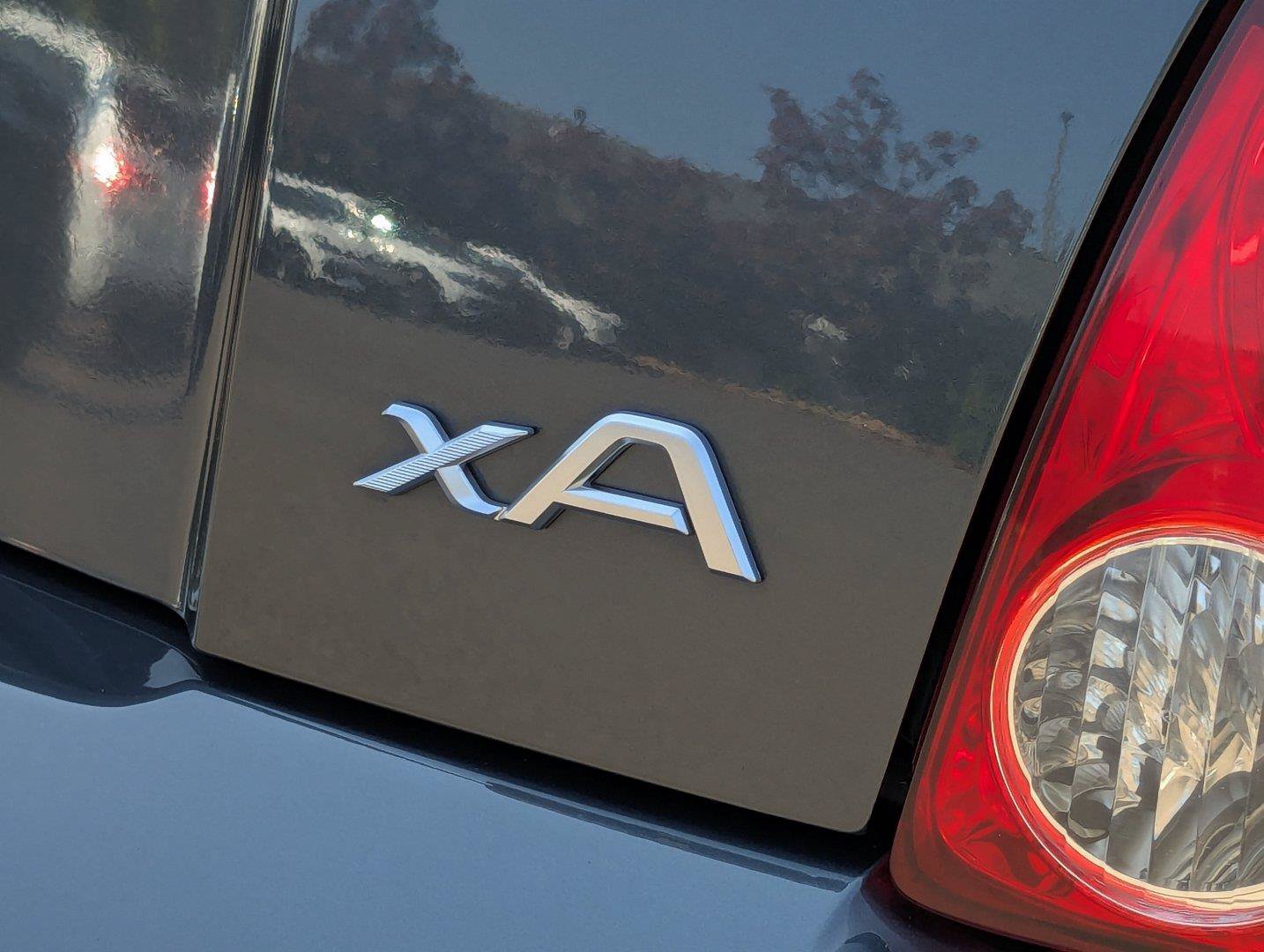 Used 2006 Scion xA FWD image 26