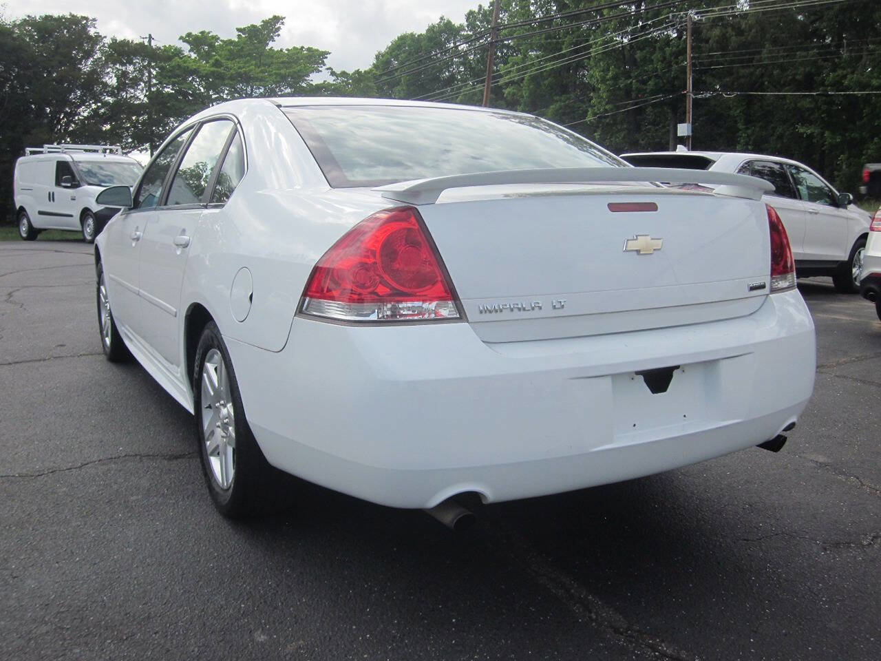 Used 2012 Chevrolet Impala LT FWD image 33