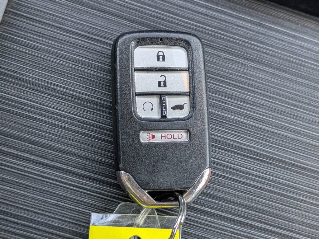 Used 2020 Honda Pilot LX image 27