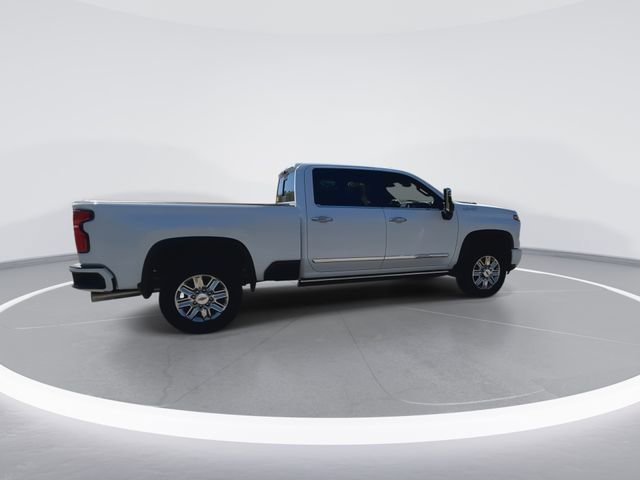 Used 2026 Chevrolet Silverado 2500 High Country w/ High Country Premium Package image 12