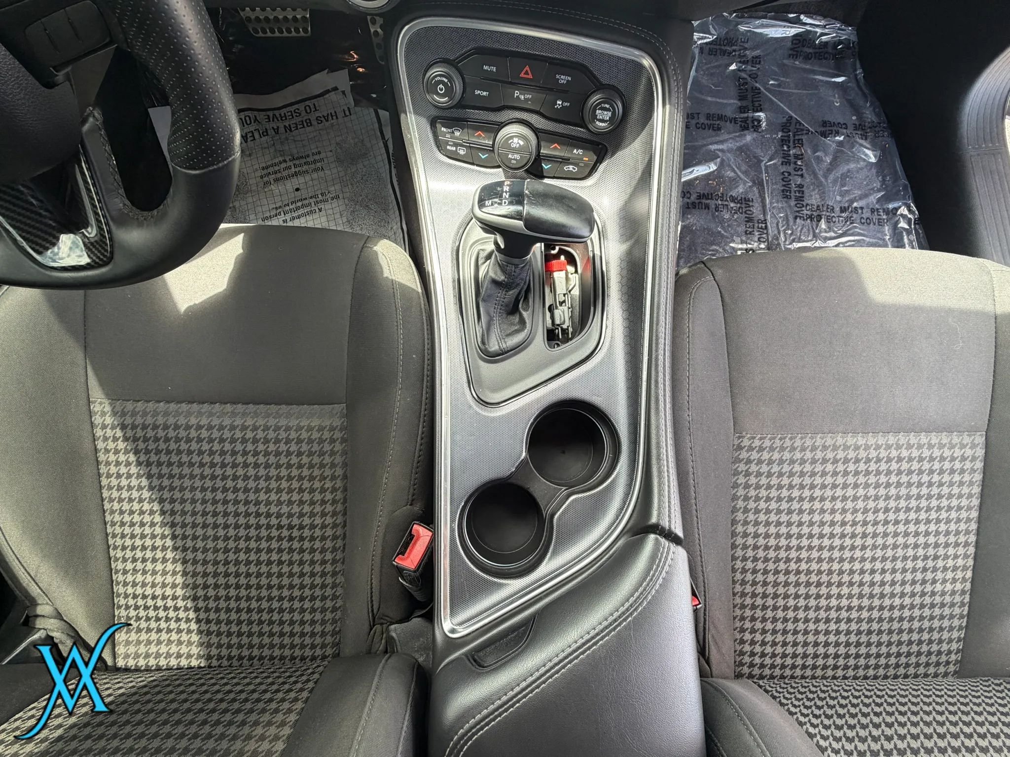 Used 2017 Dodge Challenger R/T RWD image 21