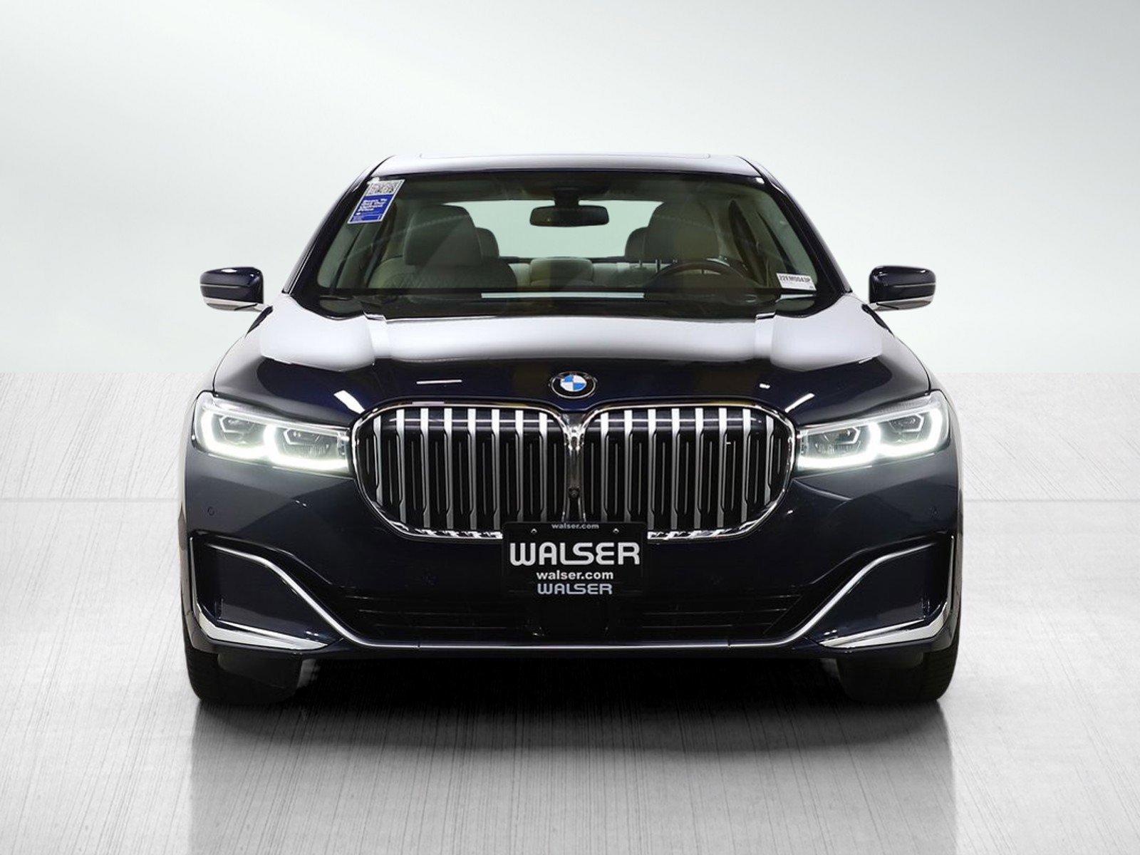 Used 2020 BMW 750i xDrive w/ Executive Package image 8
