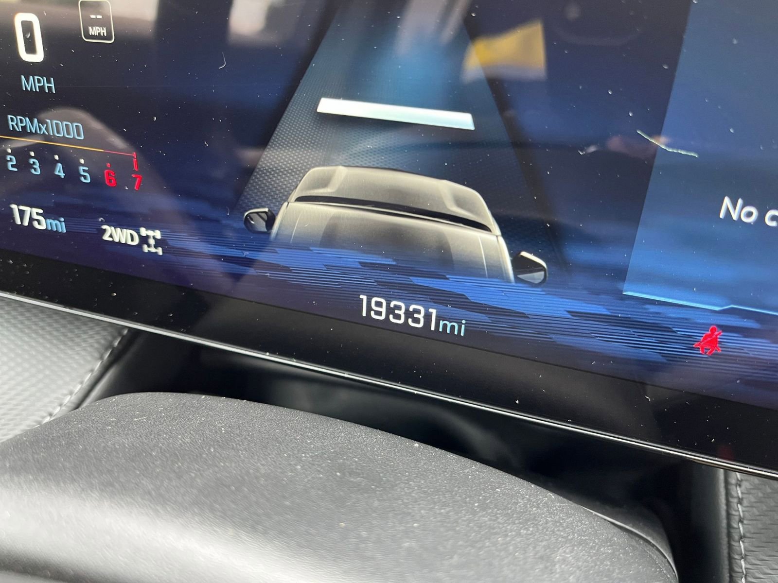 Used 2025 Chevrolet Equinox LT image 40