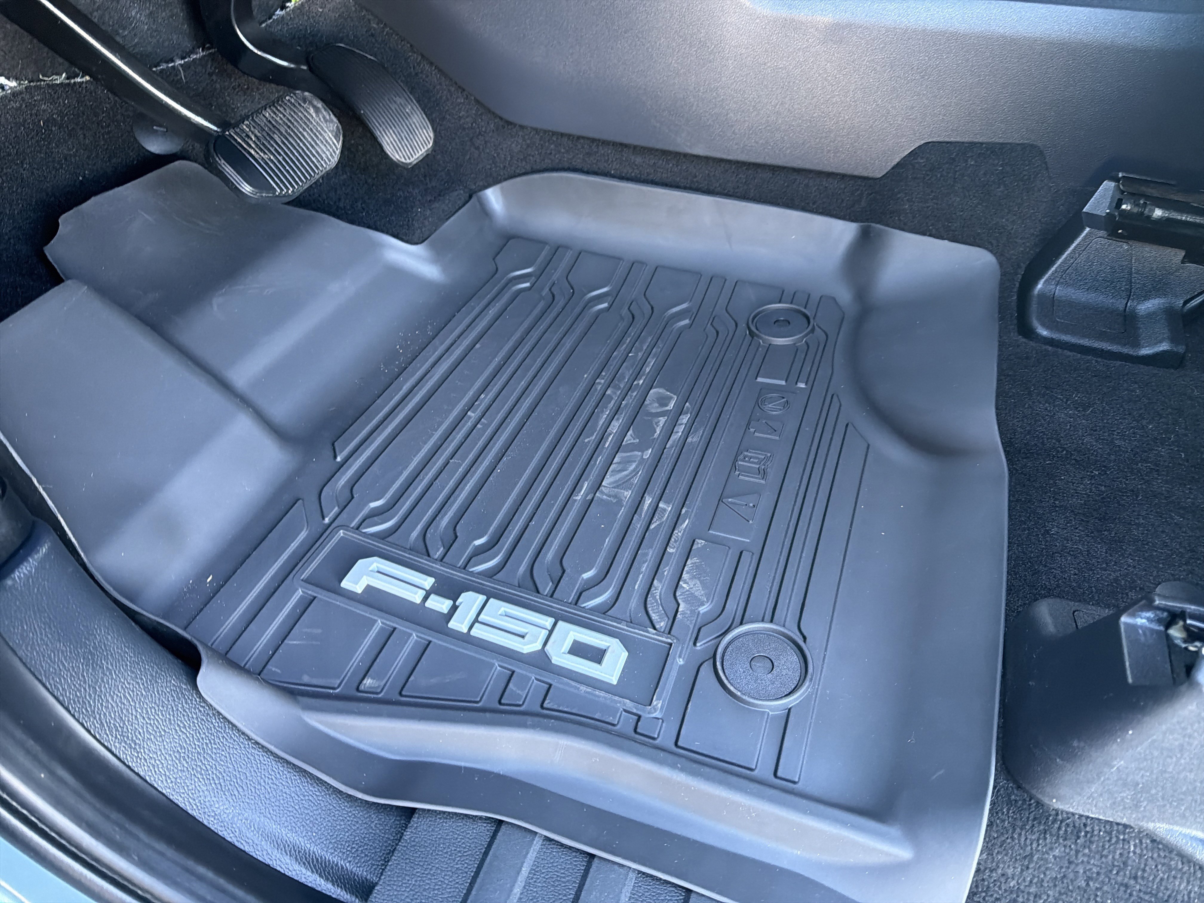 Certified 2023 Ford F150 Lariat image 28