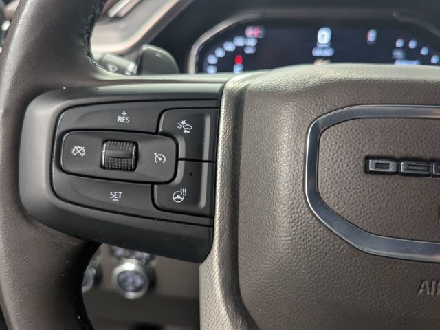 Used 2025 GMC Sierra 1500 Denali w/ Technology Package AWD/4WD image 19