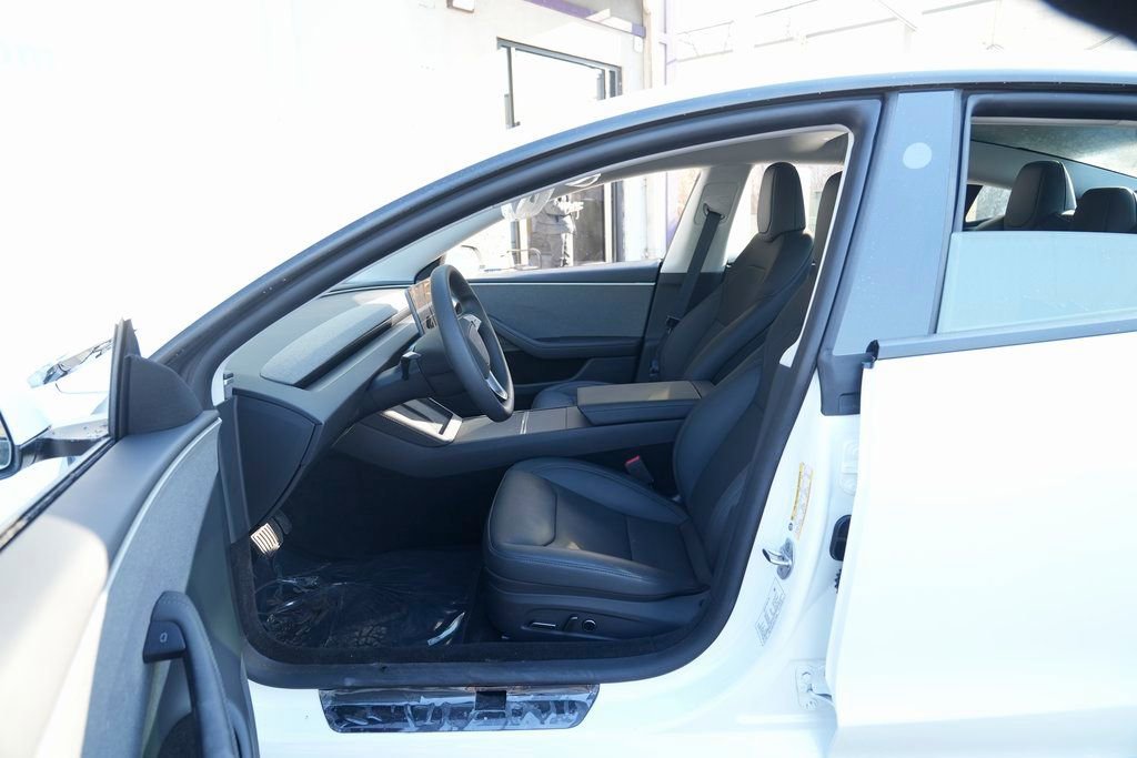 Used 2026 Tesla Model 3 Long Range image 22