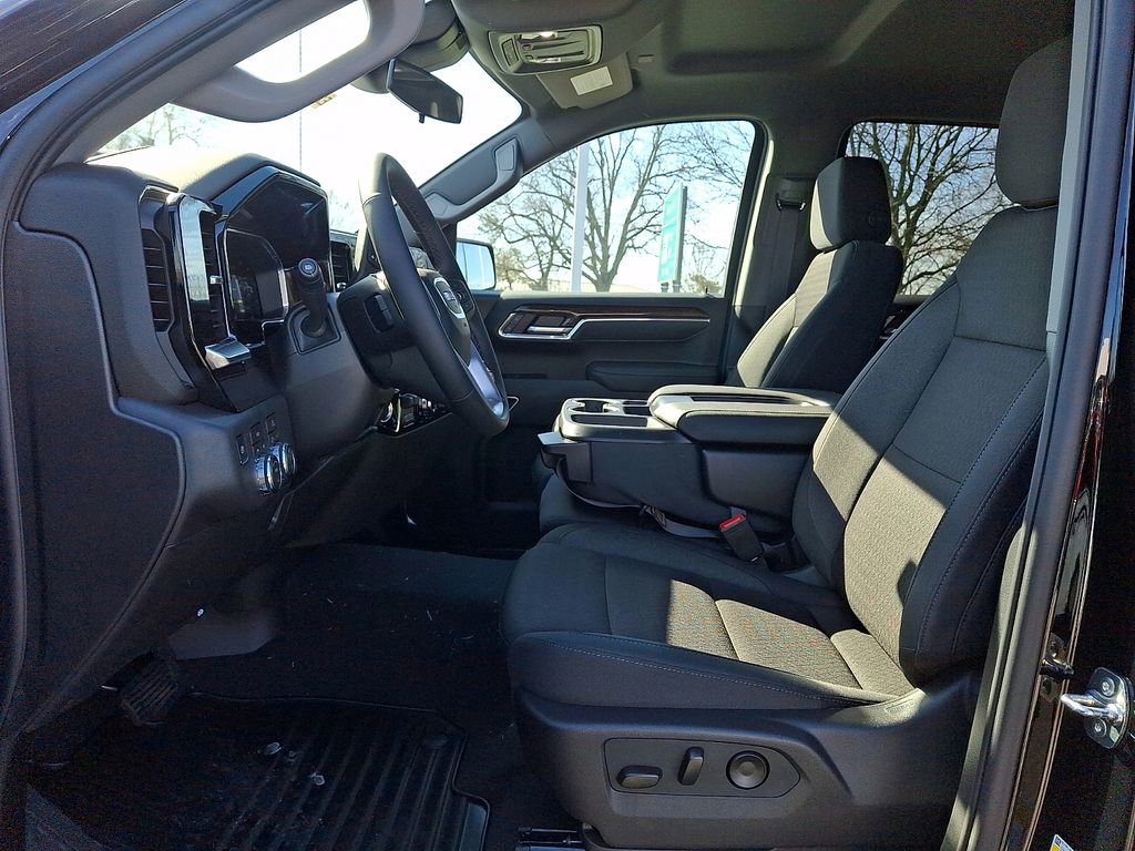 New 2026 GMC Sierra 1500 Elevation image 9