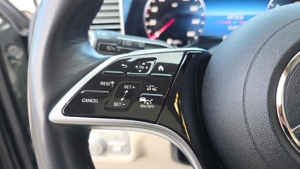 Used 2024 Mercedes-Benz GLS 450 4MATIC image 25