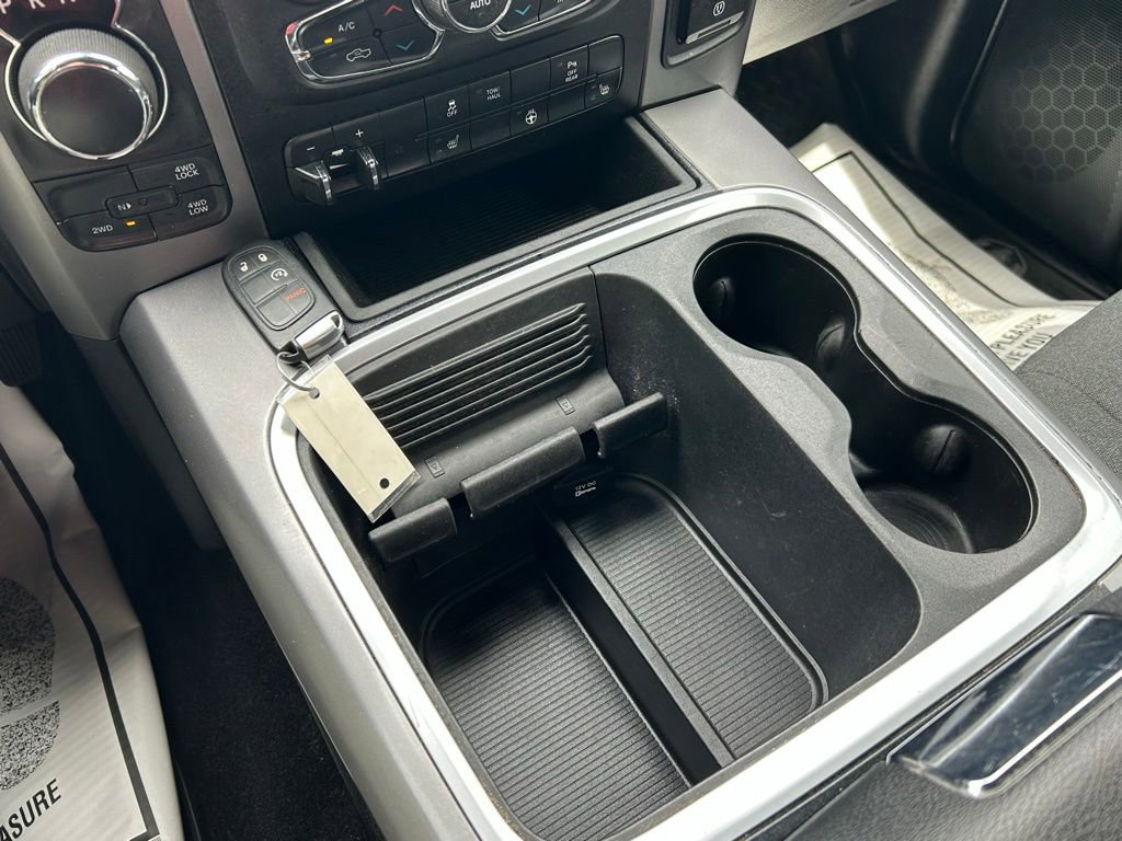 Used 2022 RAM 1500 Classic Warlock AWD/4WD image 31
