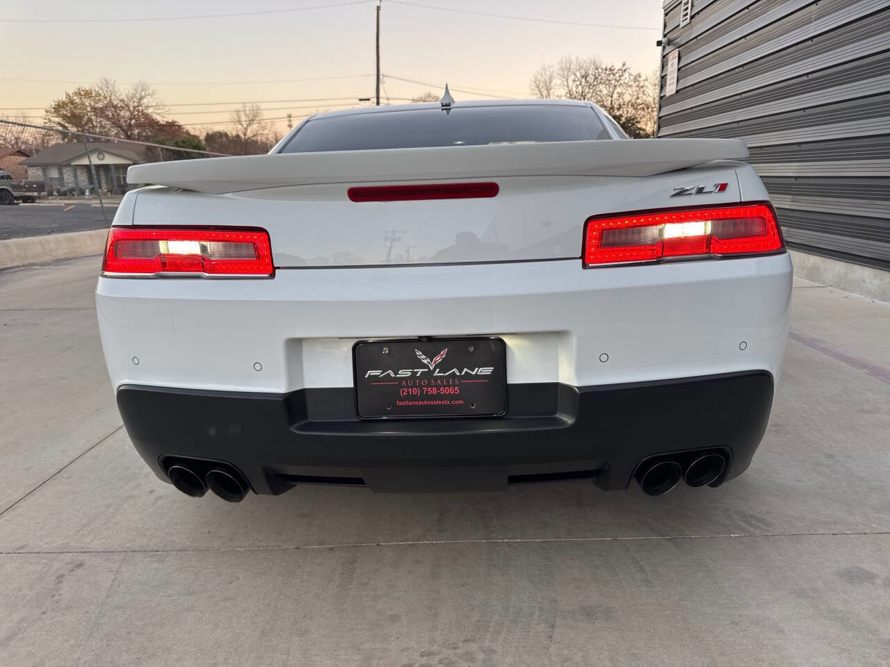 Used 2014 Chevrolet Camaro ZL1 RWD image 15
